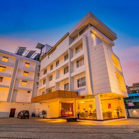 Hotel Seven Lights Kochi 외부 사진