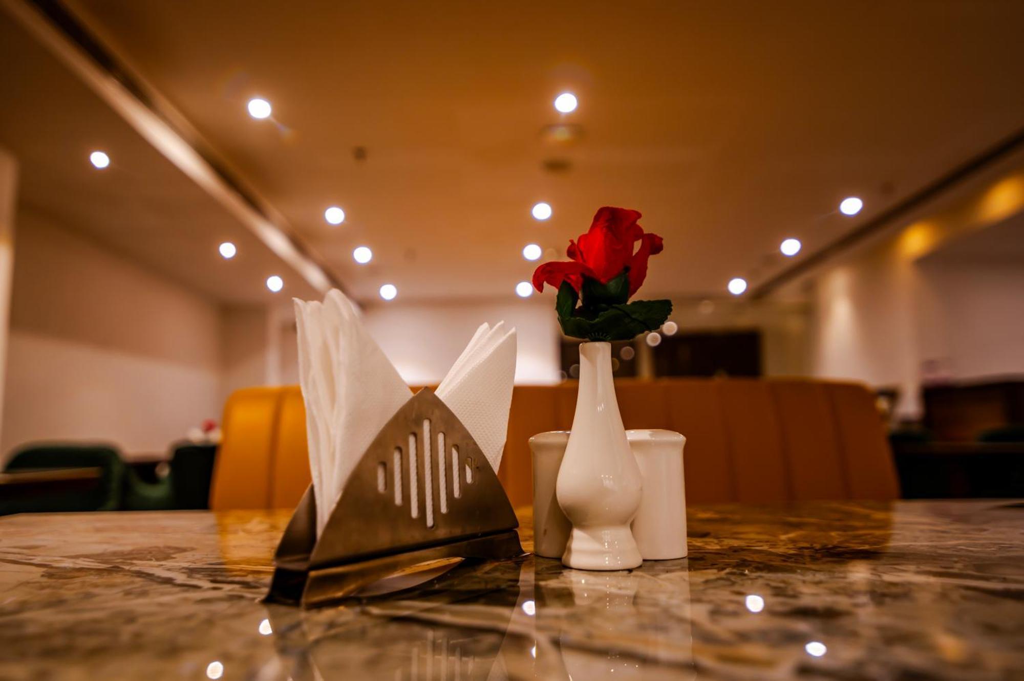 Hotel Seven Lights Kochi 외부 사진
